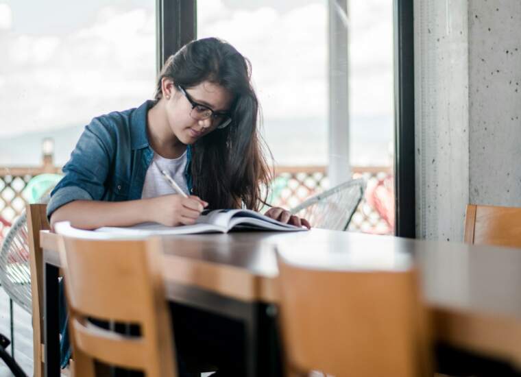 Kyle gregory devaras 6 RTM8 Es D1 T8 unsplash